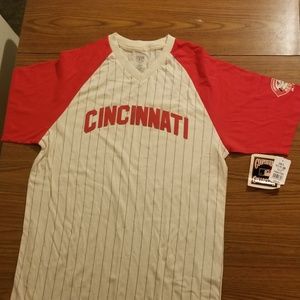 Cincinnati reds baseball shirt
